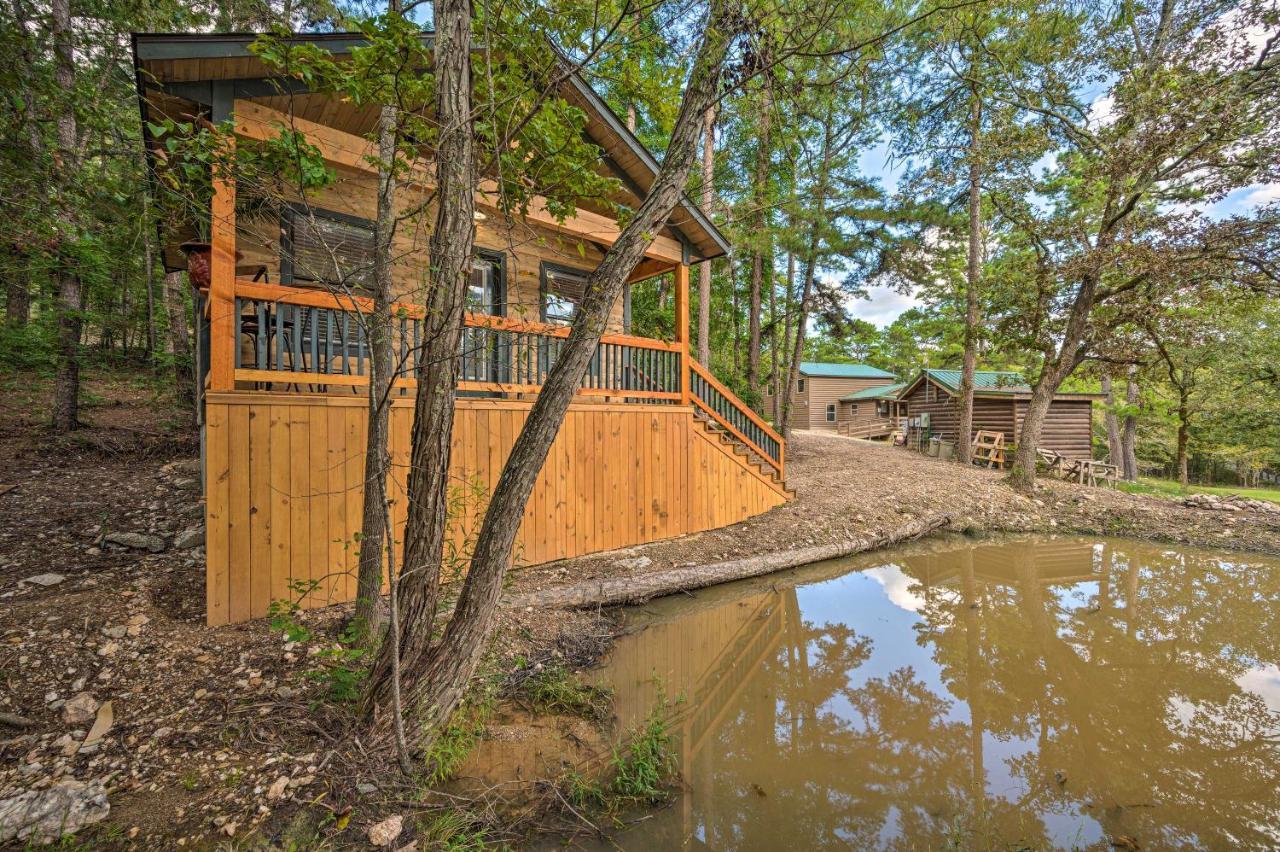 Romantic Broken Bow Cabin With Jacuzzi And Fire Pit! 외부 사진